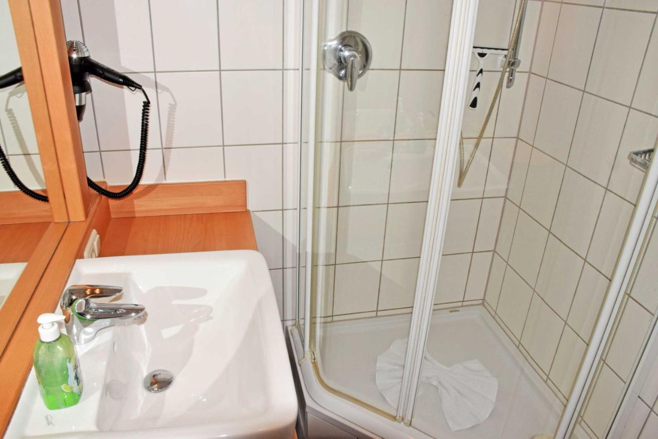 Fewo Mit Balkon Und Strandkorb 03 Sellin  外观 照片
